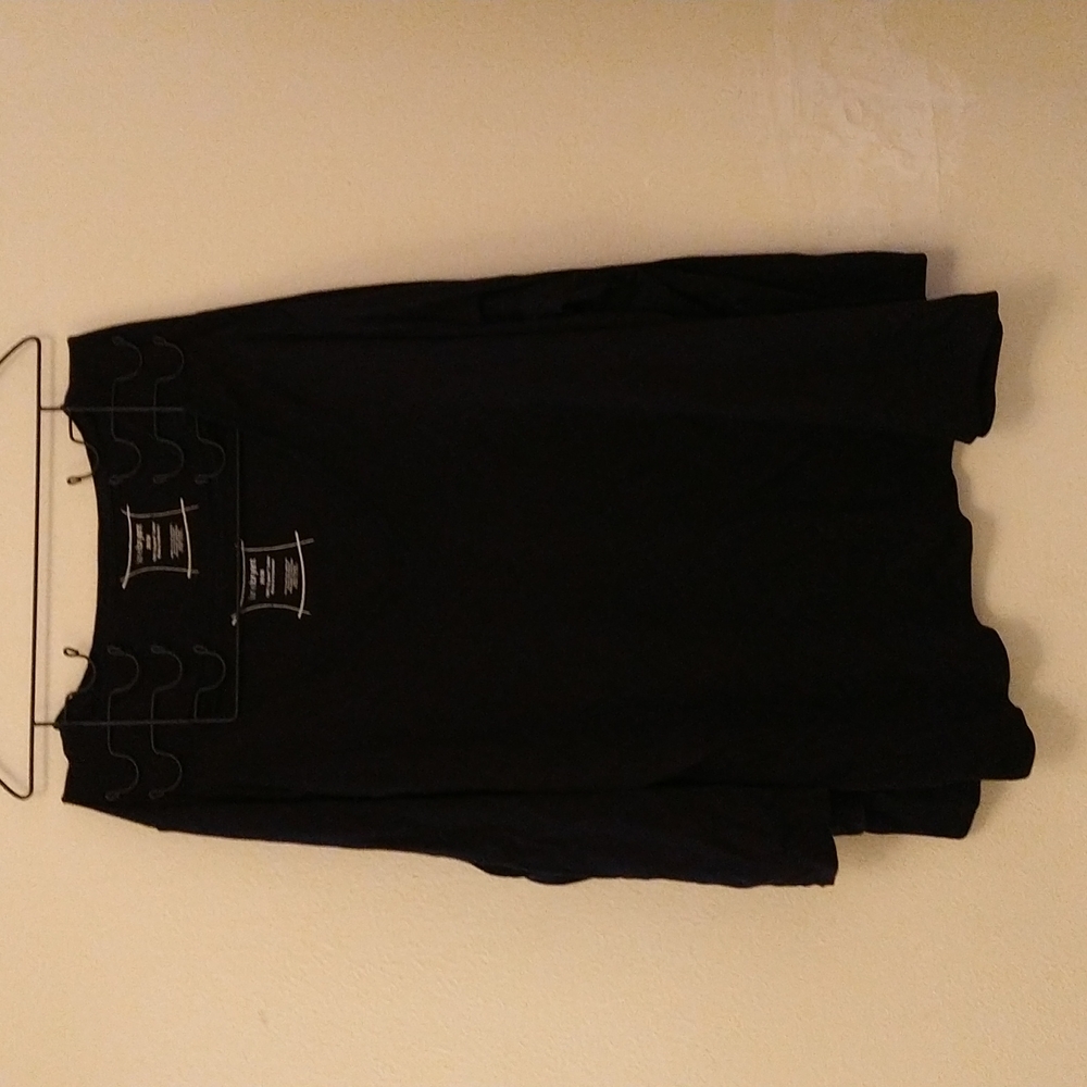 2 Black V neck long sleeve cotton tee